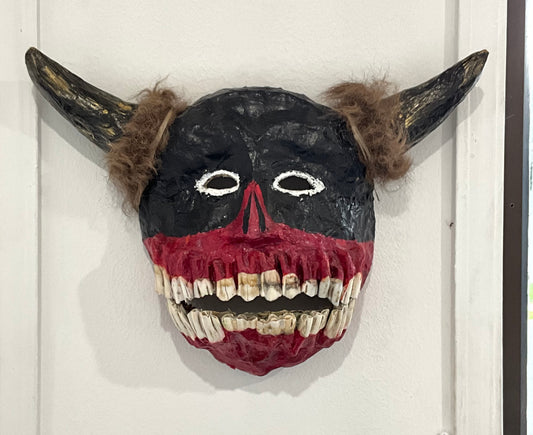 Petshop - Cody Heinert - 9 - The Buffalo